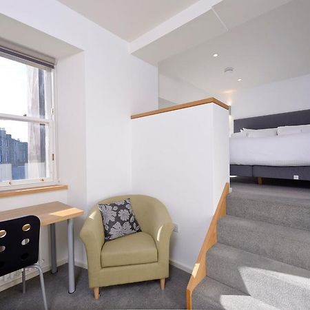 דירות אדינבורו Destiny Scotland - Broughton St Lofts מראה חיצוני תמונה